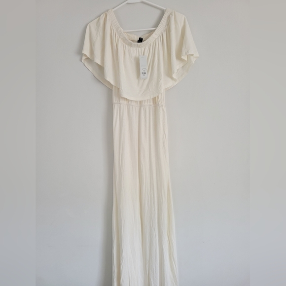 NWT Off Shoulder Maxi - Picture 4 of 4